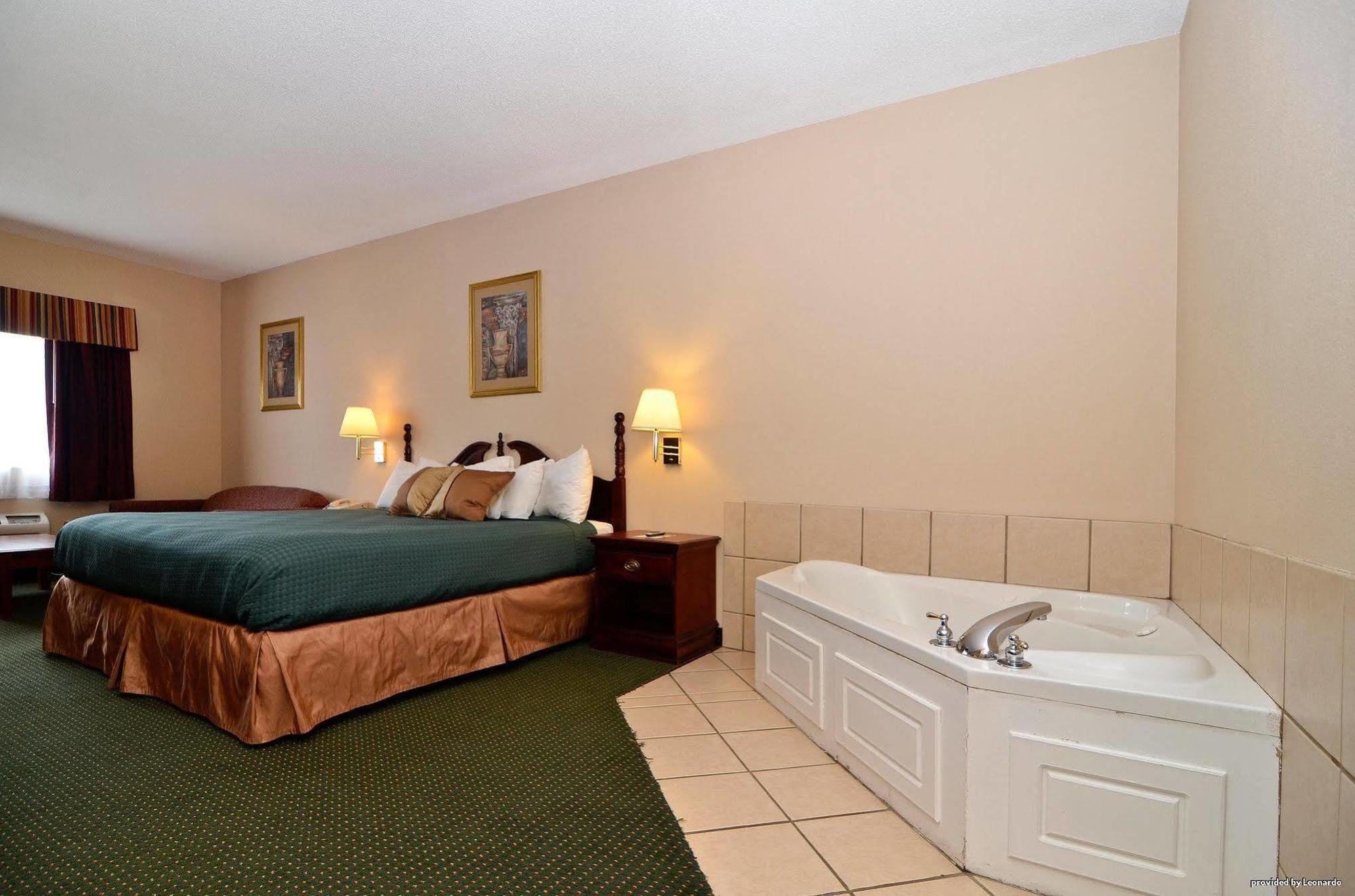 Americas Best Value Inn Wiggins Δωμάτιο φωτογραφία