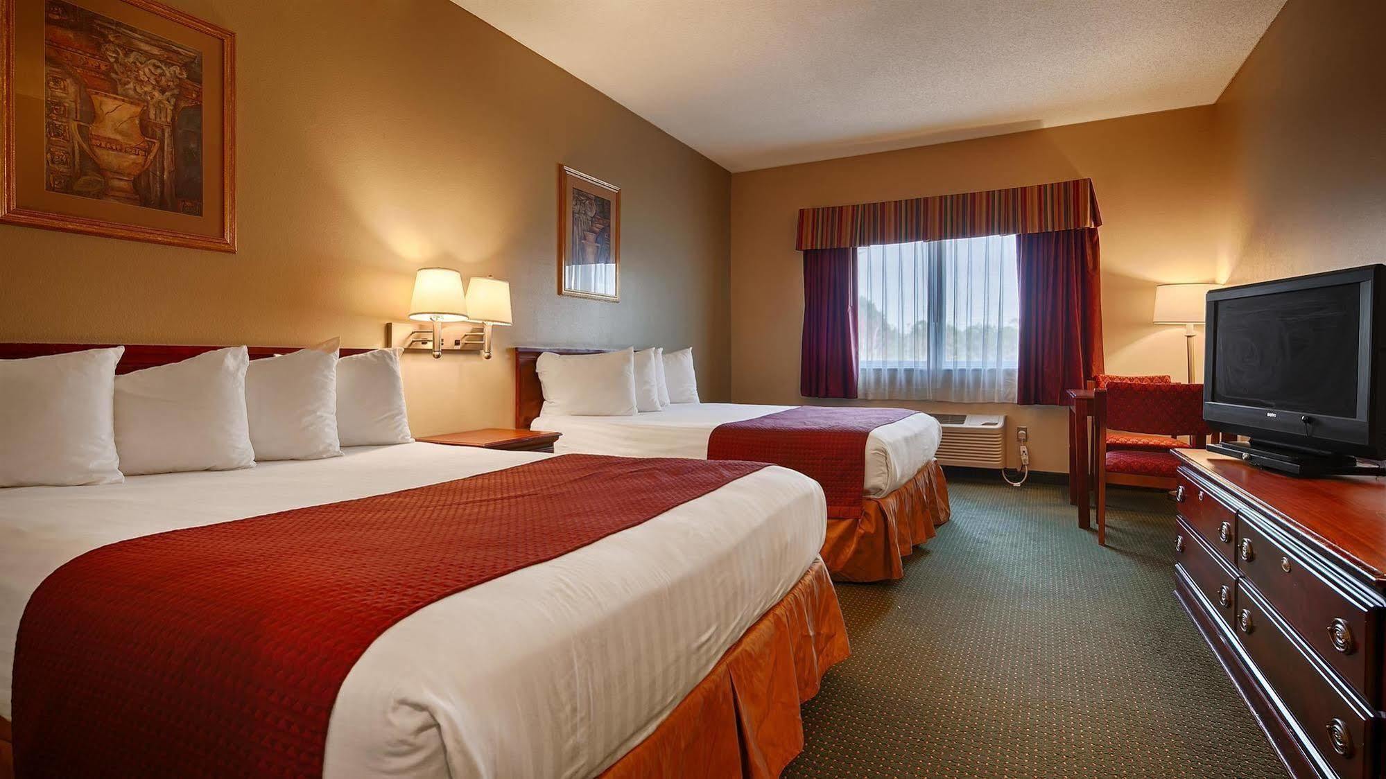 Americas Best Value Inn Wiggins Εξωτερικό φωτογραφία