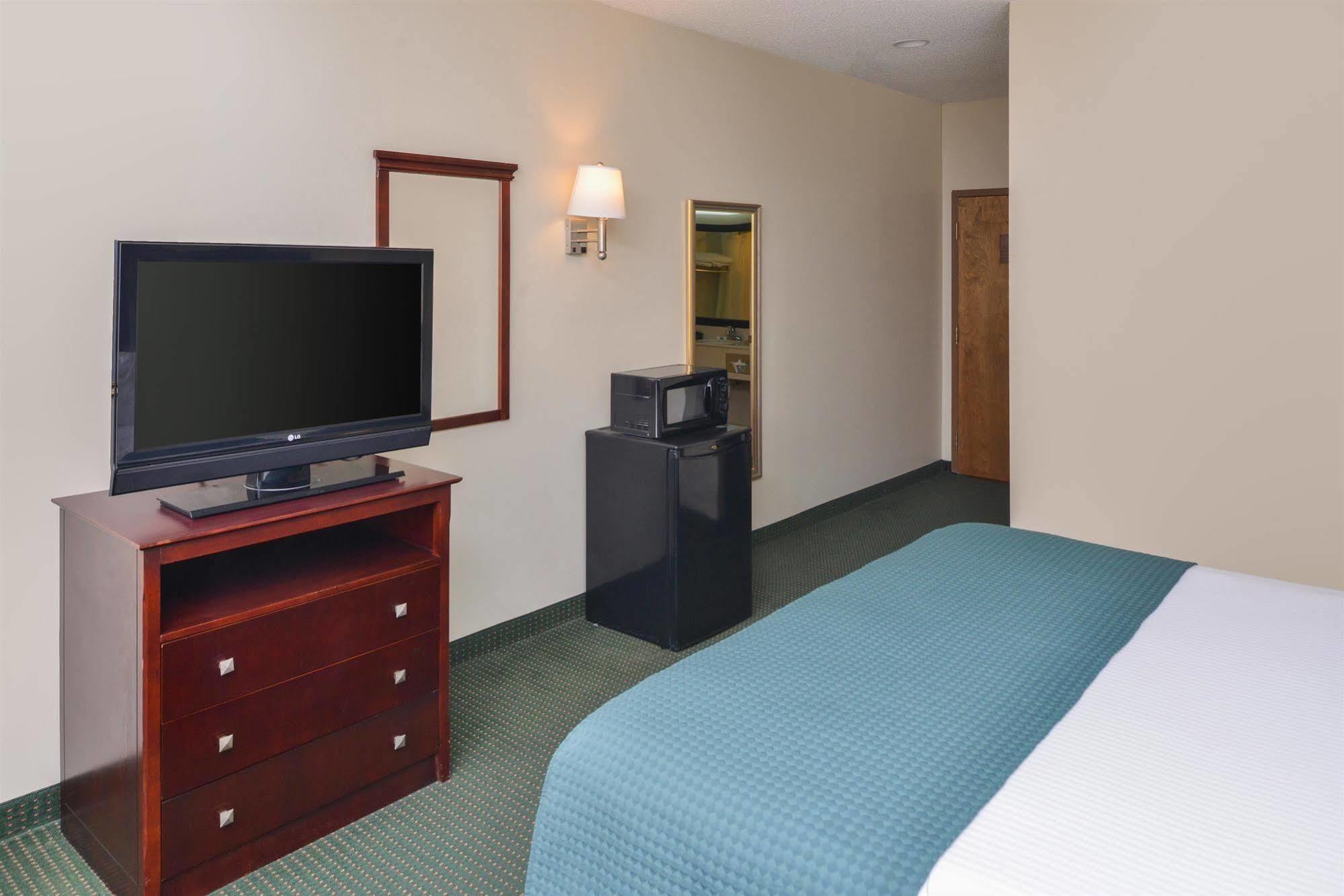 Americas Best Value Inn Wiggins Εξωτερικό φωτογραφία