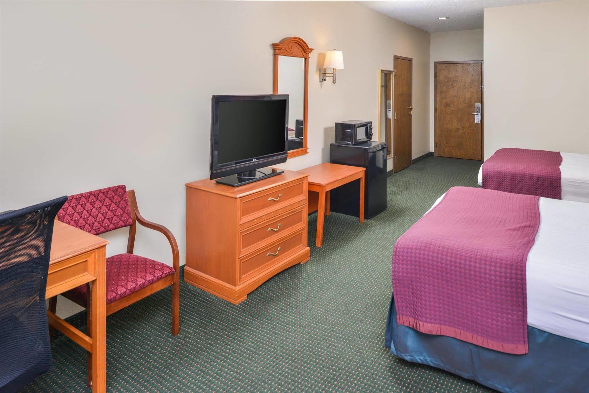 Americas Best Value Inn Wiggins Εξωτερικό φωτογραφία